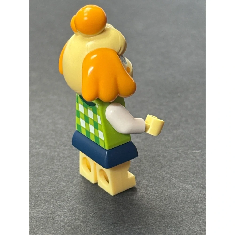 LEGO Animal Crossing Isabelle Minifigure Green Checkered Vest 77049 77041